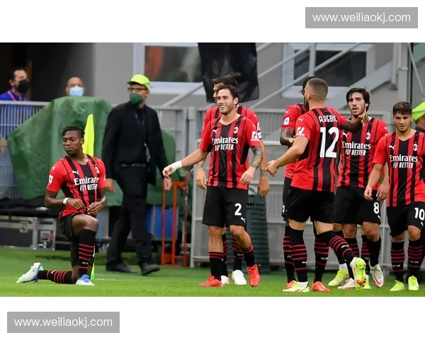 欧冠直播焦点之夜豪门对决引爆球迷激情全程看点解析战术走势前瞻